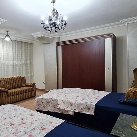 Comfy 2-Bedrooms Apartment In Cairo 44-2 Exterior photo