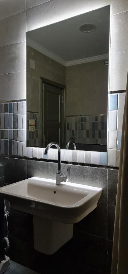 Comfy 2-Bedrooms Apartment In Cairo 44-2 Exterior photo